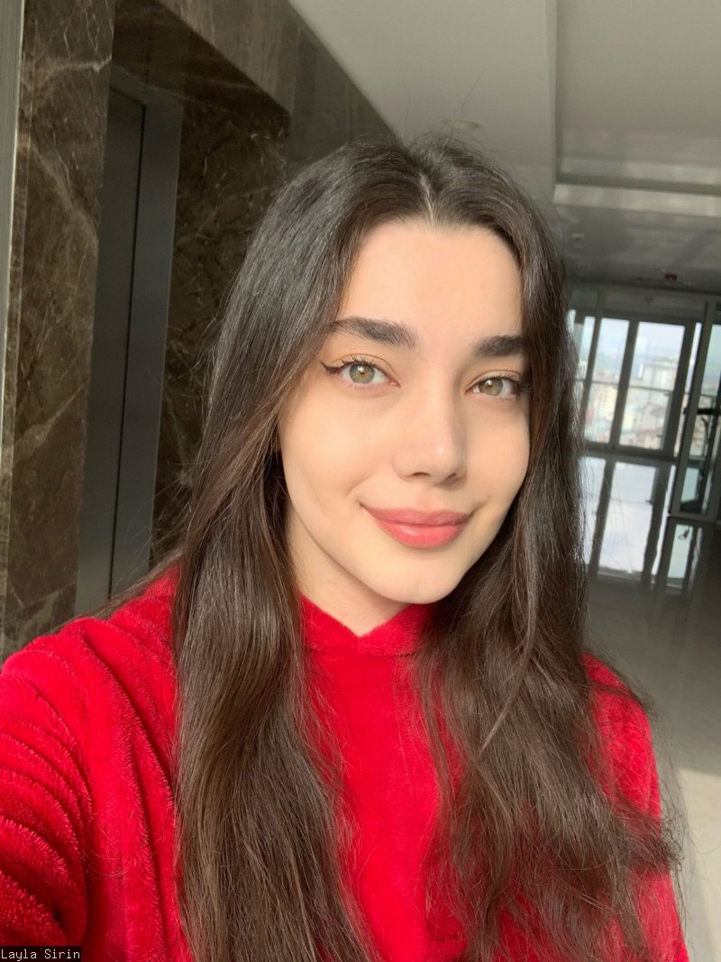 Ayşen Akbari