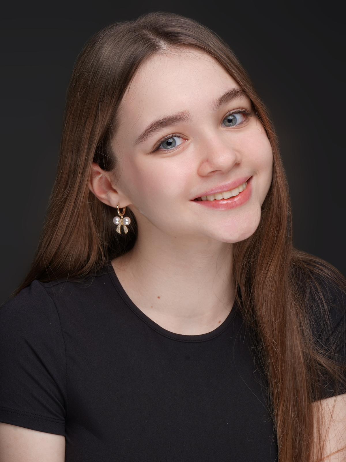 Nisa Sofiya  Aksongur